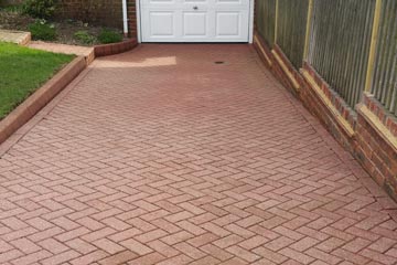 After Pressure Tech cleaned the driveway in Meopham