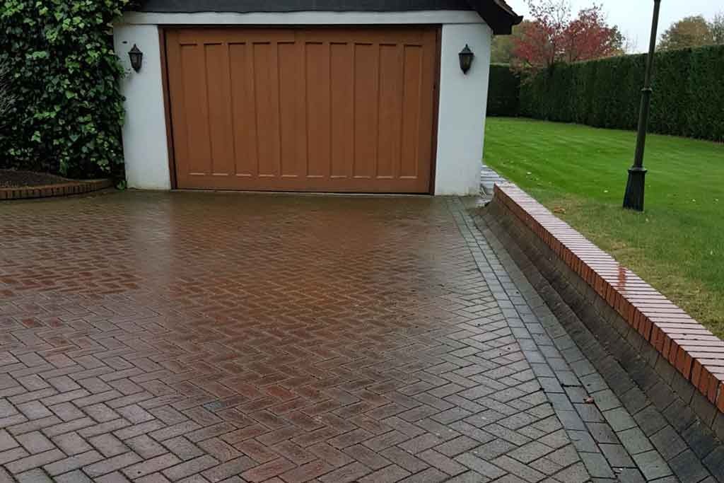 Pressure washing services in Sevenoaks